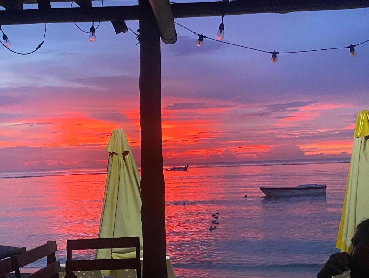 Posada Shekinah Baru Playa Blanca Exteriör bild