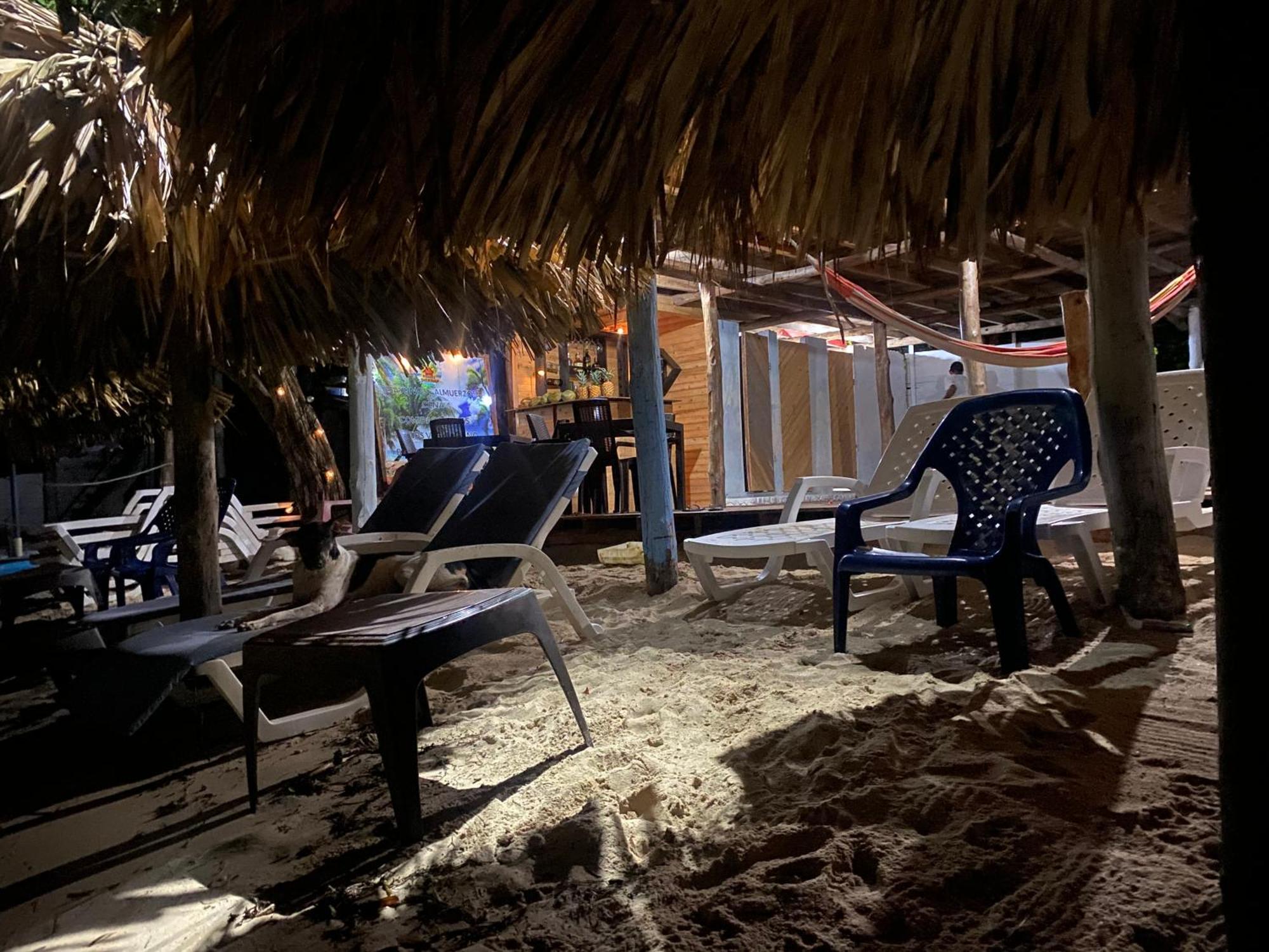 Posada Shekinah Baru Playa Blanca Exteriör bild
