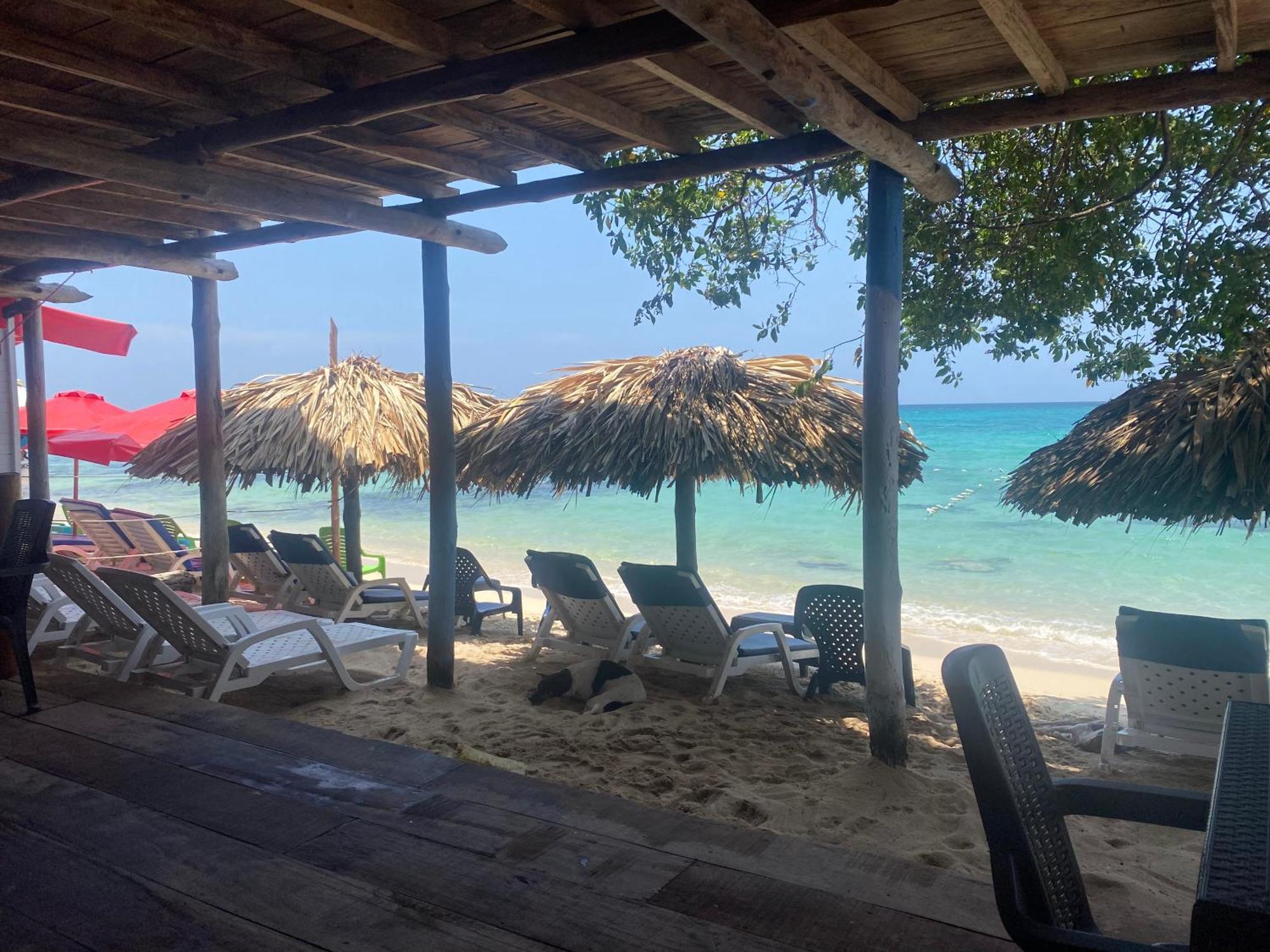 Posada Shekinah Baru Playa Blanca Exteriör bild