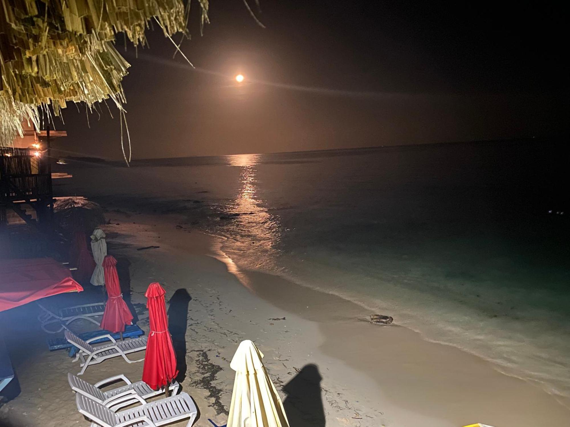 Posada Shekinah Baru Playa Blanca Exteriör bild